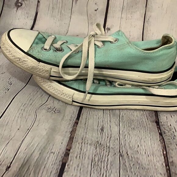 Converse Mint Green Low Tops - size 8 - Picture 3 of 5
